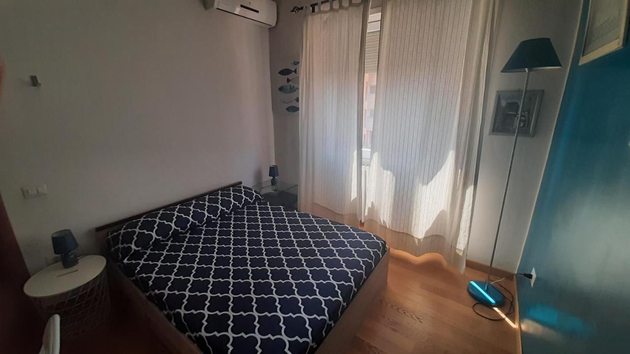 Luna Rossa Rooms Cagliari Bagian luar foto
